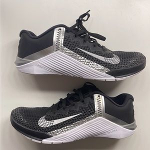 Nike Metcon 6 Black Metallic Silver women’s training shoes